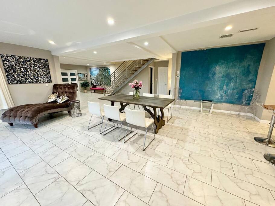 #Universal Apartment Los Angeles Exterior foto